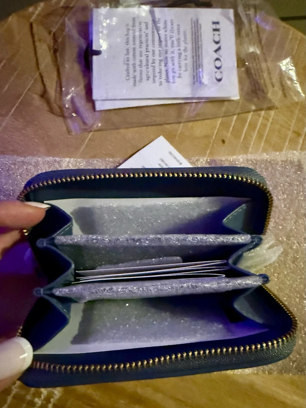 BNWT!!! Coach Denim Crystal Signature Essential Slim Card Case 💙💙